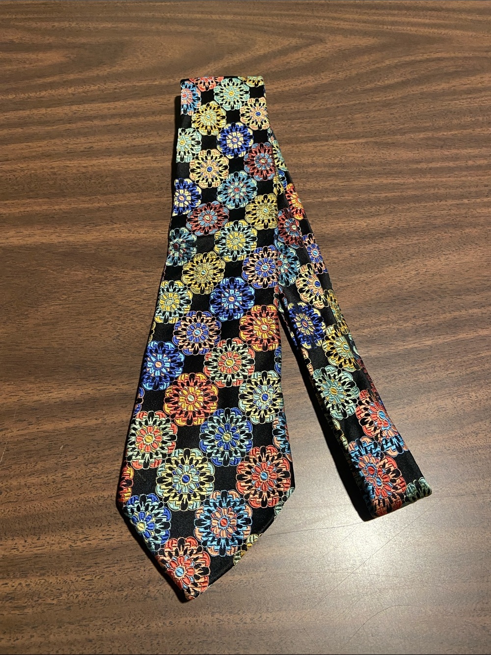 90s Jacquard Brocade Tie Kaleidoscope Mandala Design